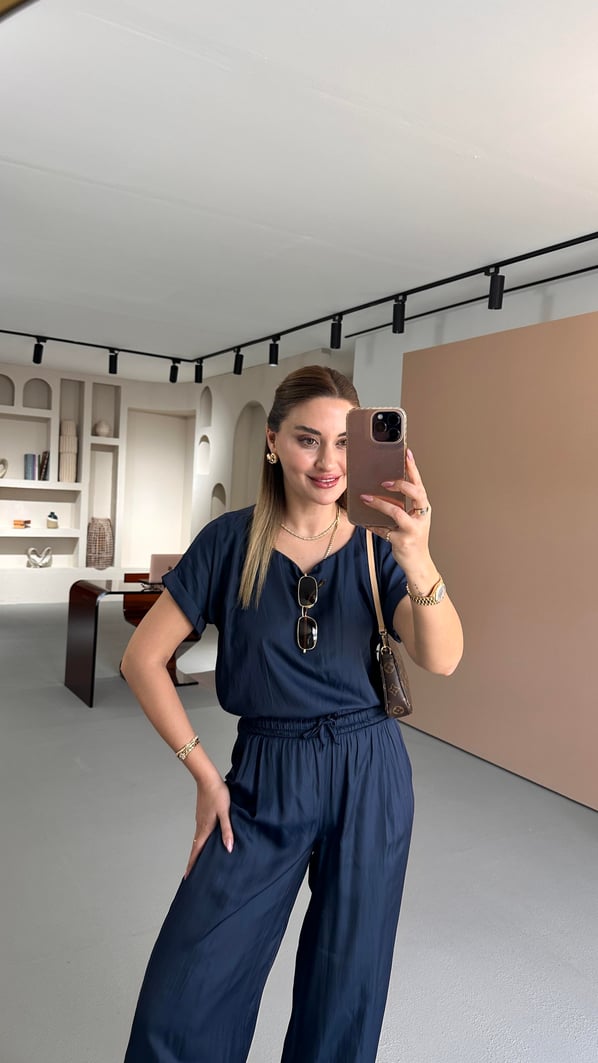 Kırışık Doku Bluz Pantolon Lacivert Saten Takım