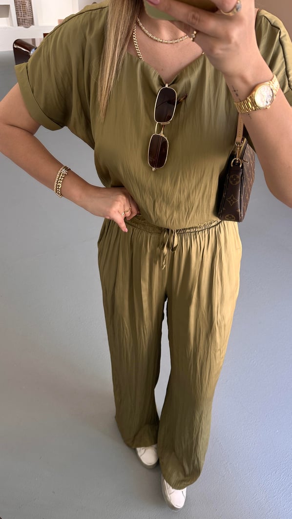 Kırışık Doku Bluz Pantolon Yağ Yeşili Saten Takım