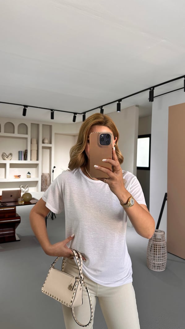 Özel Seri Bisiklet Yaka Pamuklu Keten Beyaz Tshirt