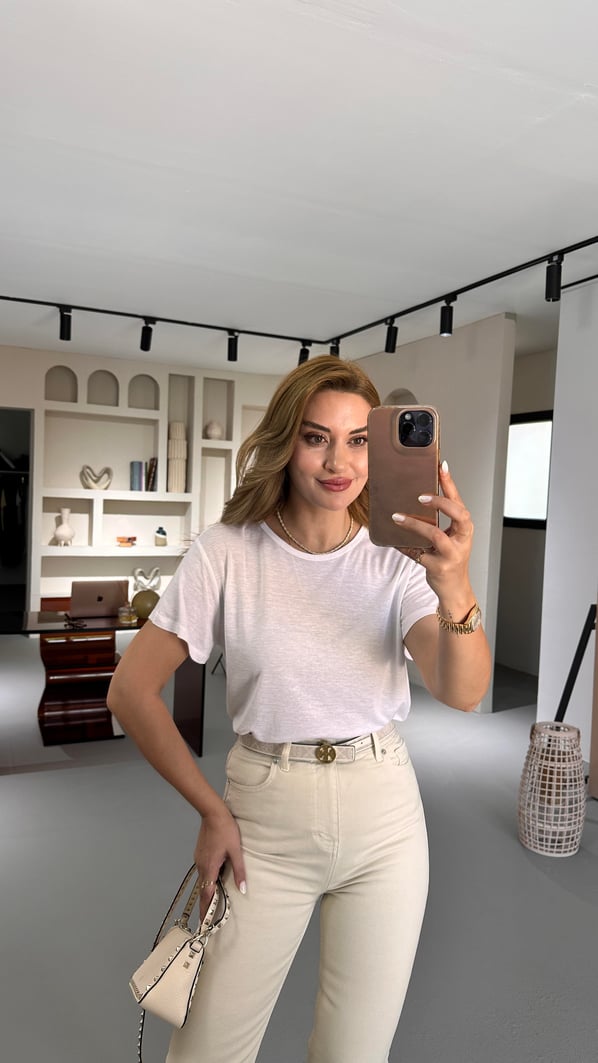 Özel Seri Bisiklet Yaka Pamuklu Keten Beyaz Tshirt