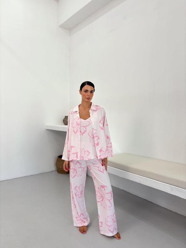 Pembe Çiçek Desen Ayarlanabilir Askı Pamuklu Atlet