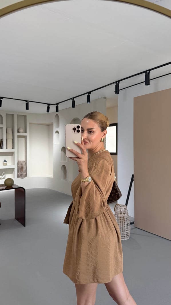 Premium Seri Düğme Detay Kuşaklı Camel Elbise