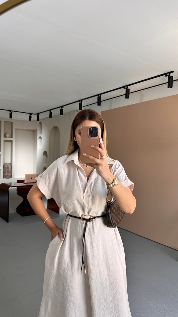 Premium Seri Kemerli Yırtmaç Detay Tensel Modal Taş Elbise