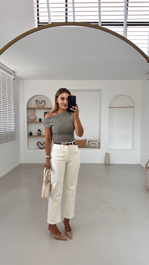 Premium Seri Likralı Ekru Flare Jean