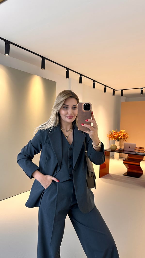 Premium Seri Tek Düğme Detay Maskülen Lacivert Blazer