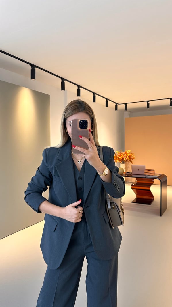 Premium Seri Tek Düğme Detay Maskülen Lacivert Blazer