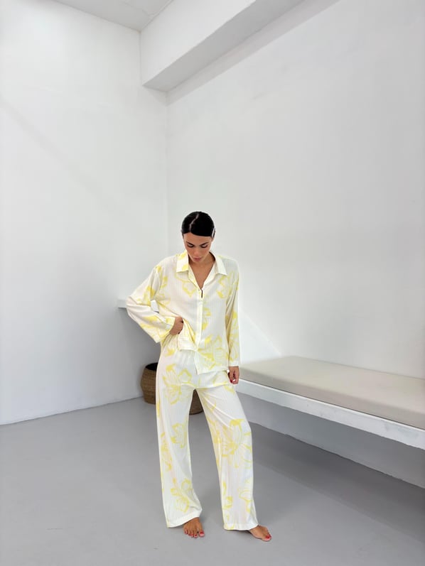 Sarı Çiçek Desen Pamuklu Gömlek Pijama Takım