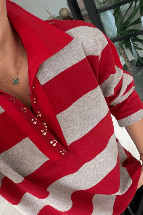 Agraflı Polo Yaka Kırmızı Çizgili SweatSezgi Tekin