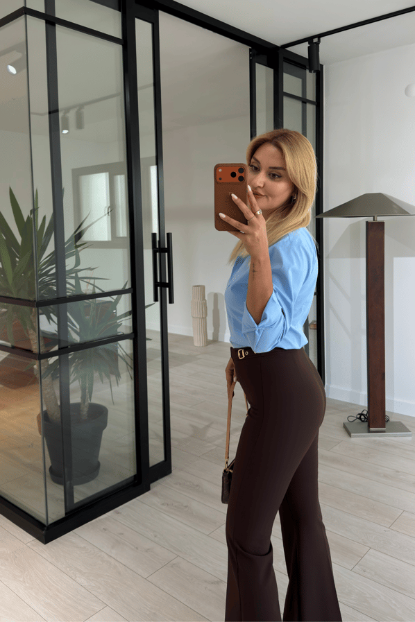 Bel Aksesuarlı Kahve İspanyol Paça Fit PantolonSezgi Tekin