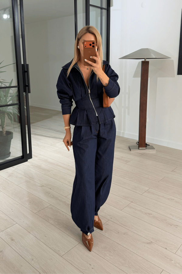 Belden Oturmalı Fermuarlı Ceket / Barrel Pantolon Denim TakımSezgi Tekin
