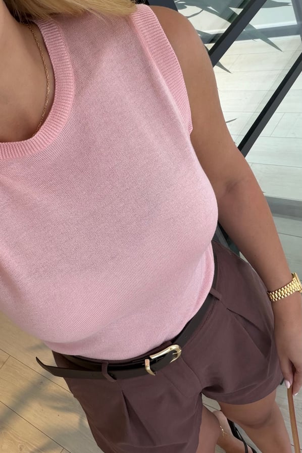 Bisiklet Yaka Kolsuz Pembe İnce Triko BluzSezgi Tekin