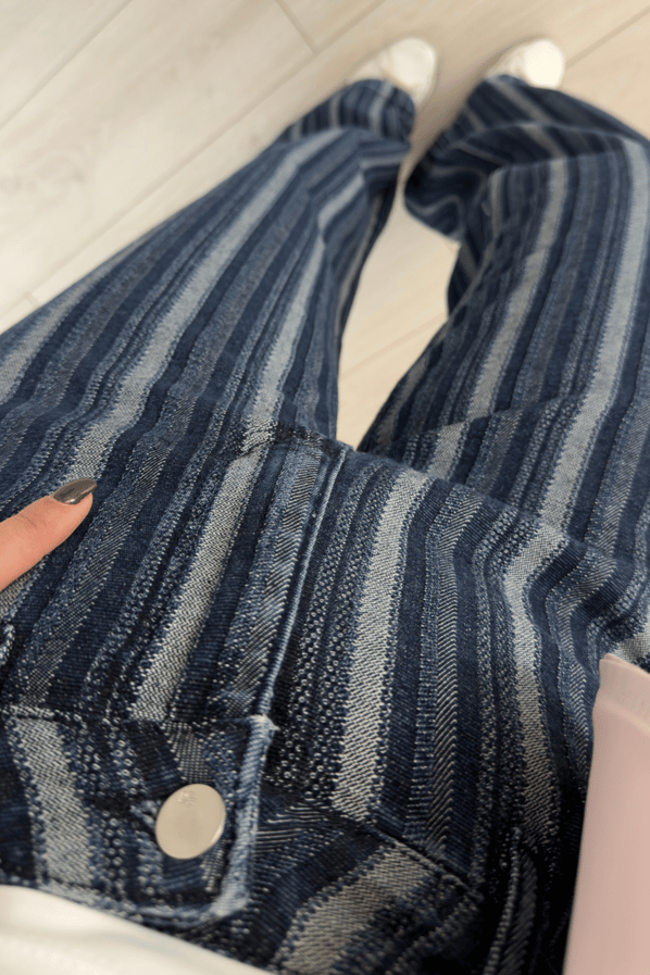 Dokulu Çizgili Lacivert Wide Leg JeanSezgi Tekin