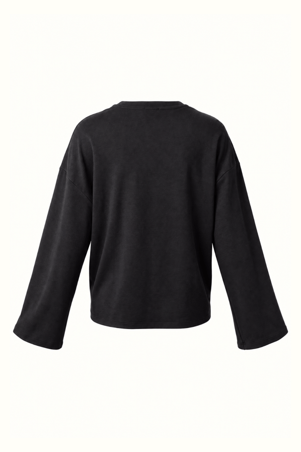 Geniş Kol Siyah Pamuklu Basic TshirtSezgi Tekin