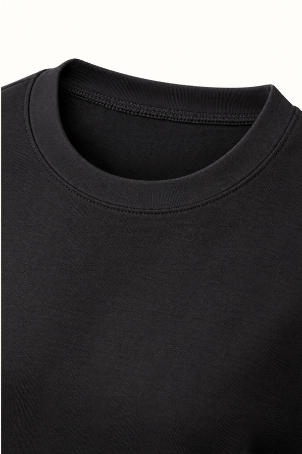 Geniş Kol Siyah Pamuklu Basic TshirtSezgi Tekin