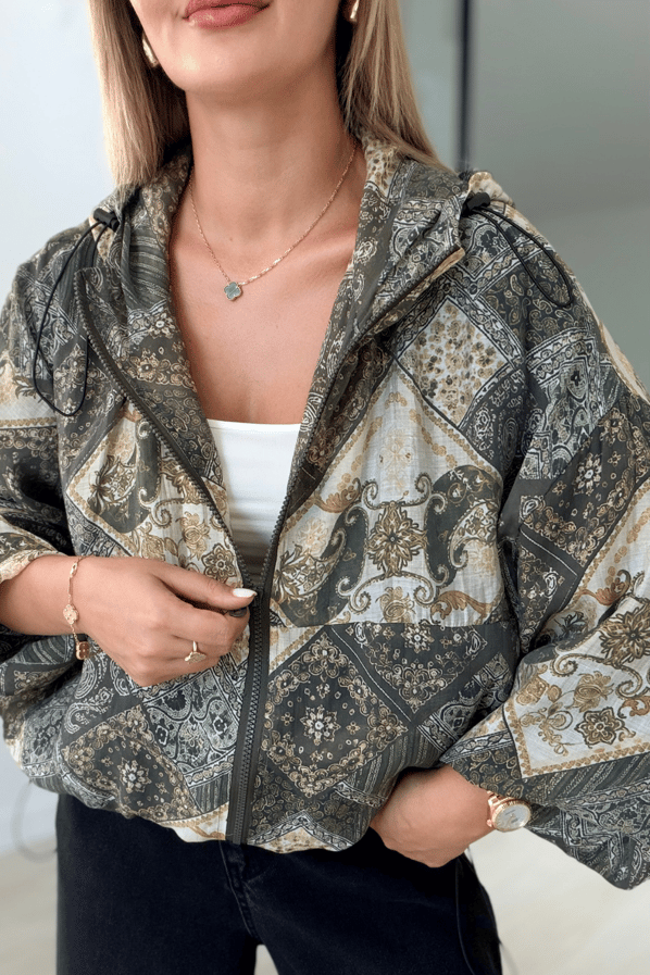 Haki Patch Desen Kapüşonlu Bomber CeketSezgi Tekin