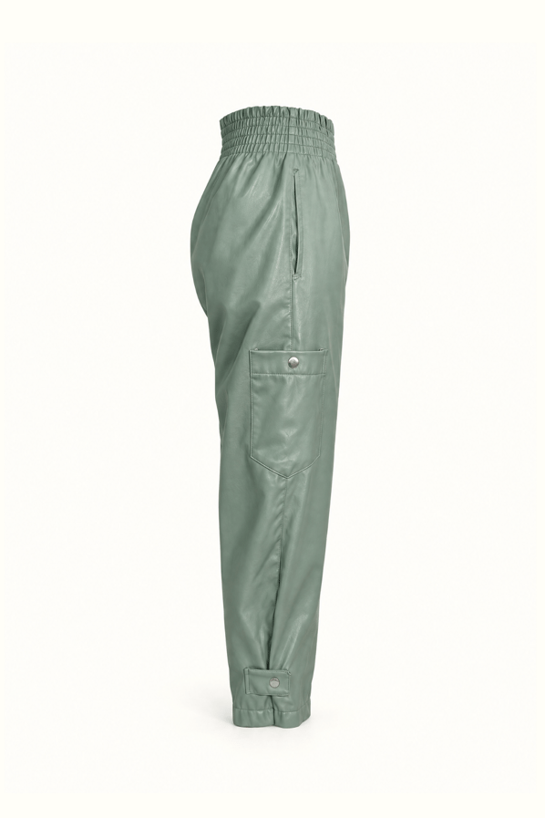 Paça Detay Adaçayı Slouchy Deri PantolonSezgi Tekin