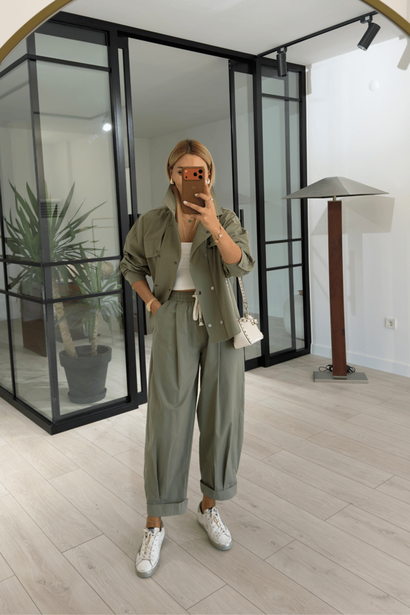 Pat Düğmeli Oversize Ceket Slouchy Pantolon Haki TakımSezgi Tekin