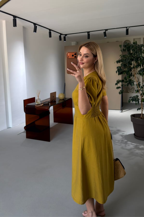 Premium Seri Boydan Düğmeli Yağ Yeşili Tensel ElbiseSezgi Tekin