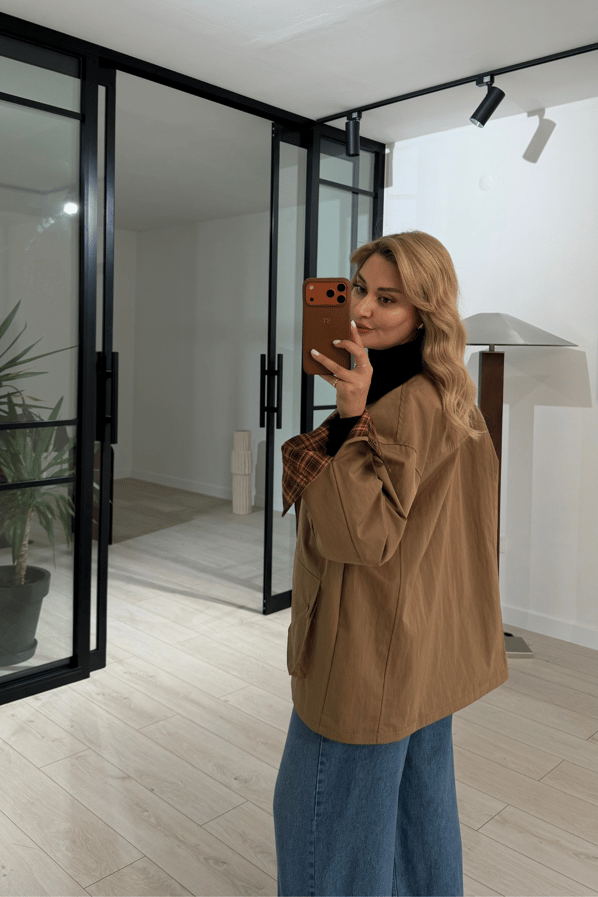 Premium Seri Ekose Astarlı Oversize Camel ParkaSezgi Tekin