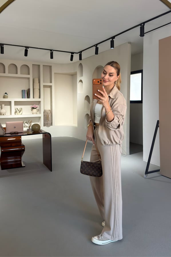 Premium Seri Şerit Detay Taş Modal TakımSezgi Tekin
