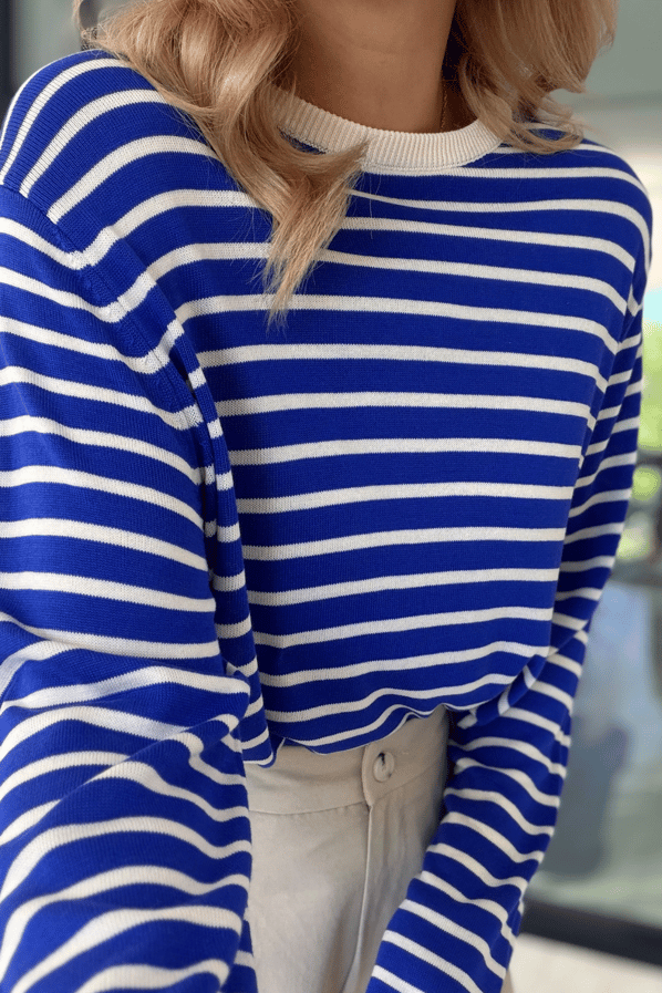 Saks-Ekru Çizgili Oversize Triko BluzSezgi Tekin