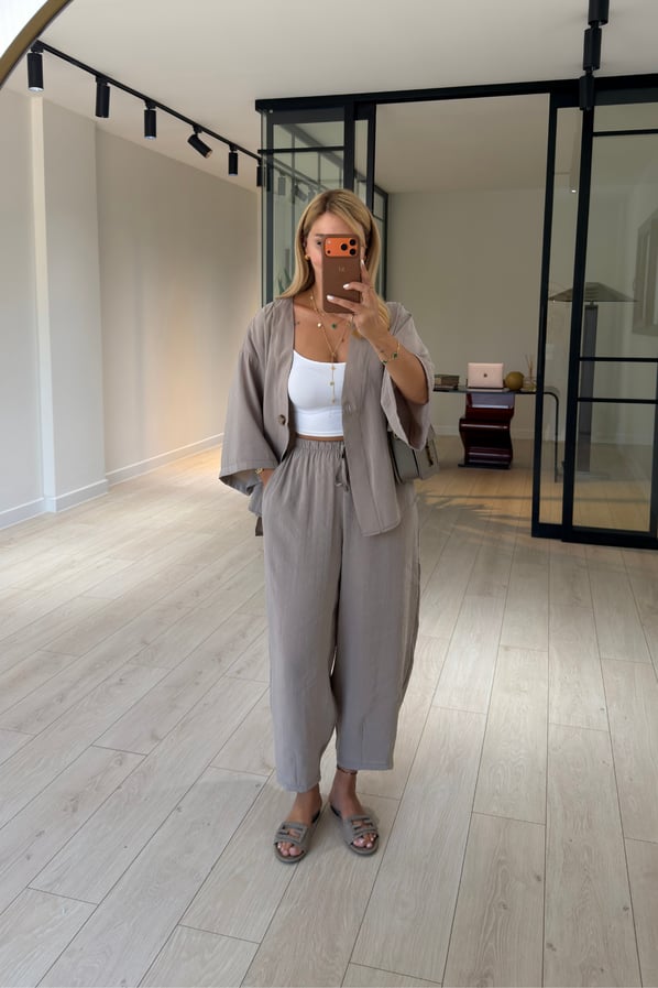 Tek Düğmeli Gömlek/Slouchy Pantolon Vizon Tensel Modal TakımSezgi Tekin