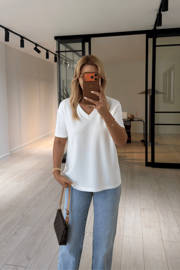 V Yaka Ekru Tok Modal Basic TshirtSezgi Tekin