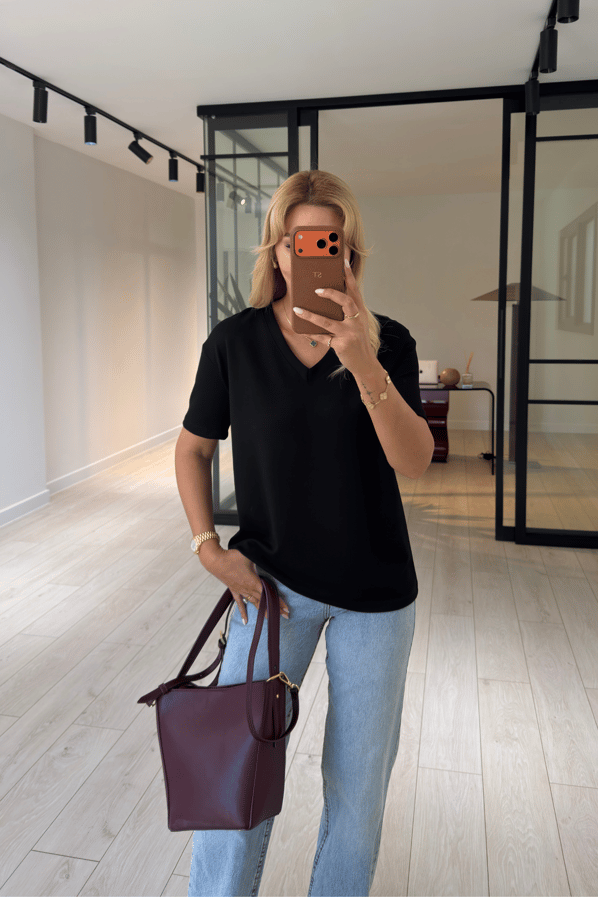 V Yaka Siyah Tok Modal Basic TshirtSezgi Tekin