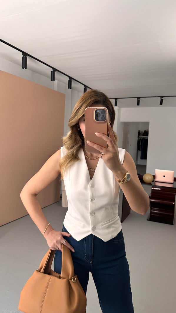 Süs Cep Detay Astarlı Beyaz Yelek