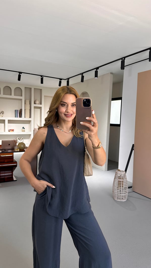 V Yaka Bluz Bol Pantolon Antrasit Tensel Modal Takım