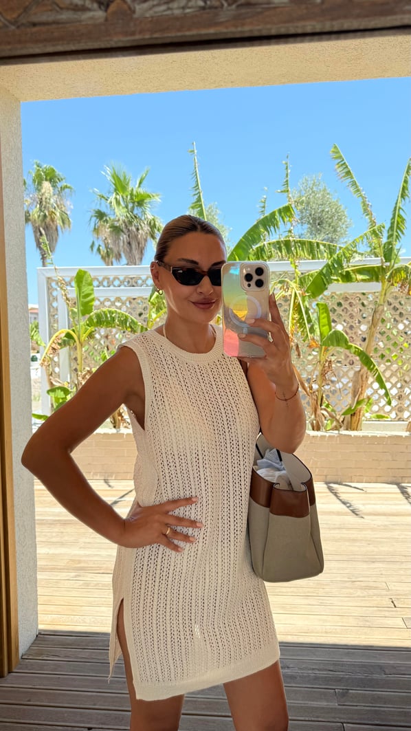 Yırtmaç Detay Ajurlu Ekru Triko Elbise