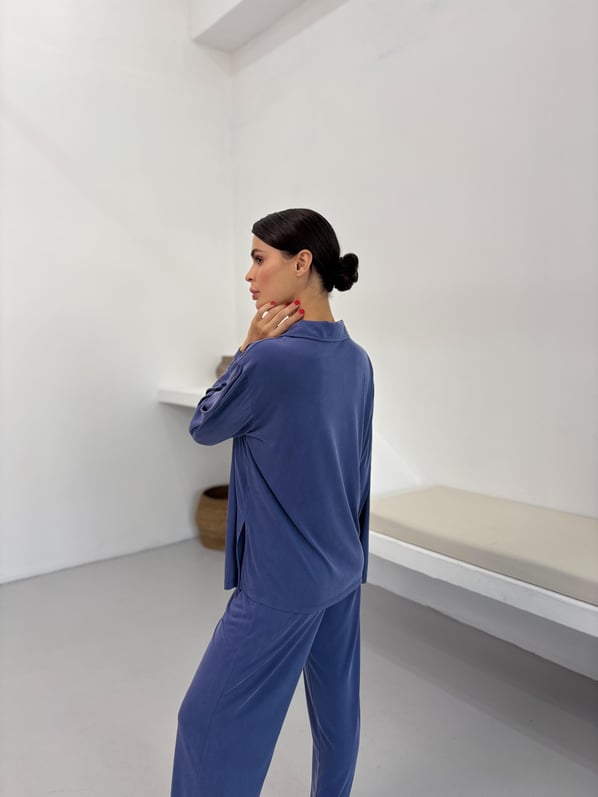 Yırtmaç Detay Dökümlü İndigo Modal Gömlek Pijama