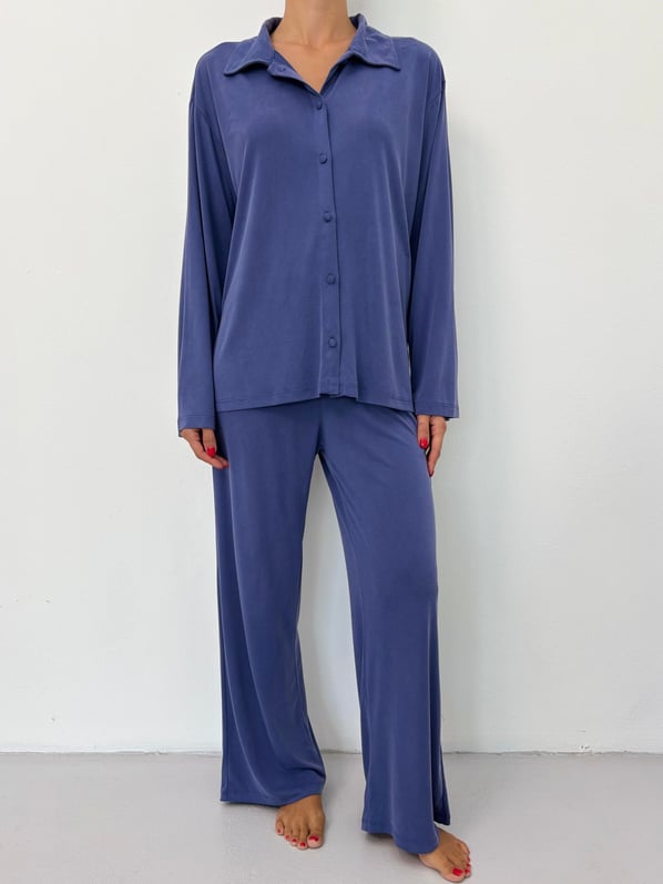 Yırtmaç Detay Dökümlü İndigo Modal Gömlek Pijama