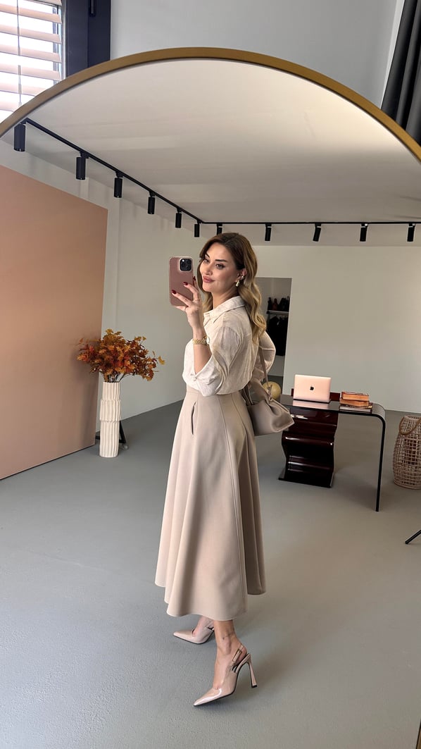 Yırtmaç Detay Taş Midi Çan Etek