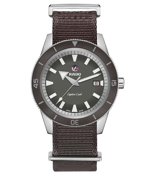 Rado Captain Cook R32505016 Erkek Saati
