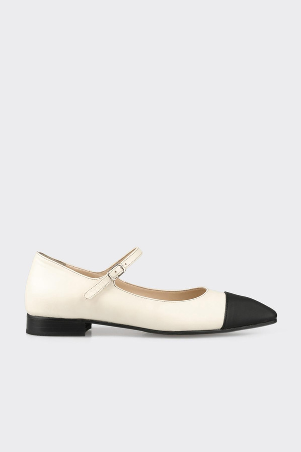 Bej deri kadın babet, günlük kullanım için - Elle Shoes