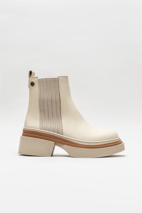 Bej deri kadın bot, günlük kullanım için - Elle Shoes