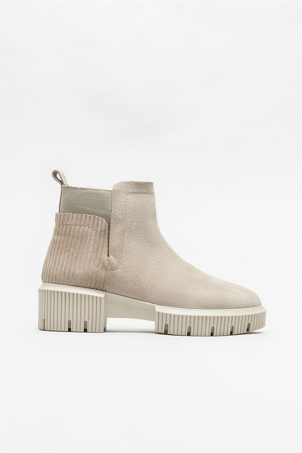 Bej deri kadın bot, günlük kullanım için - Elle Shoes