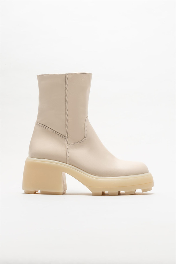 Bej deri kadın bot, günlük kullanım için - Elle Shoes