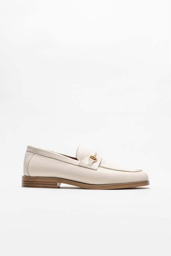 Bej Deri Kadın Loafer