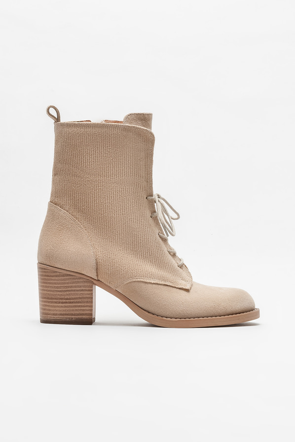 Bej deri topuklu kadın bot - Elle Shoes