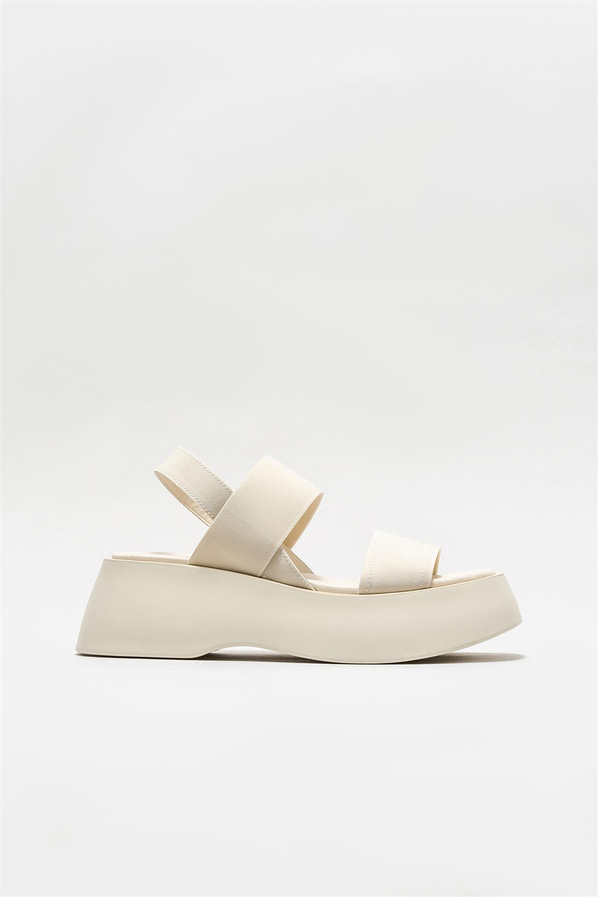 Bej dolgu topuklu kadın sandalet - Elle Shoes