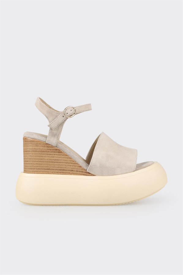 Bej dolgu topuklu kadın sandalet - Elle Shoes