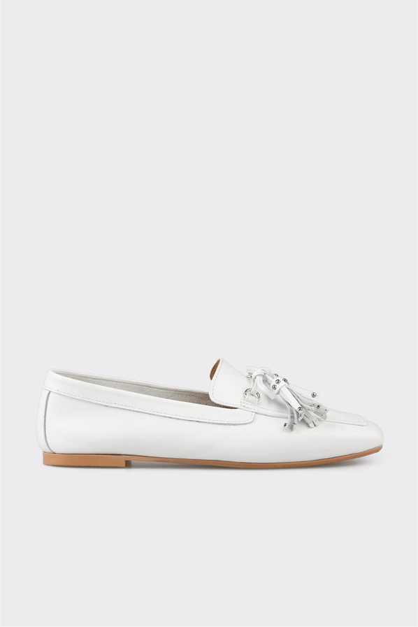 Beyaz deri kadın loafer, günlük kullanım için - Elle Shoes