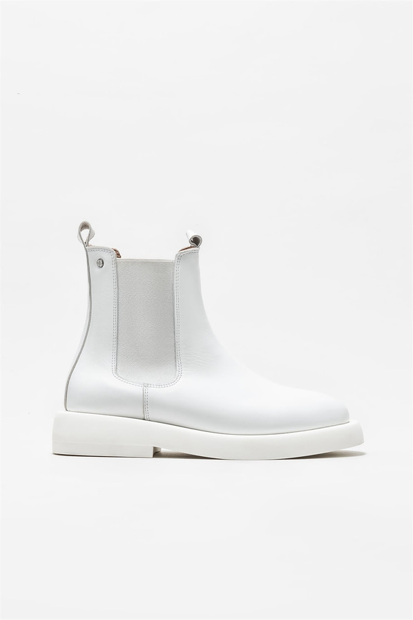 Beyaz deri kadın bot, günlük kullanım için - Elle Shoes