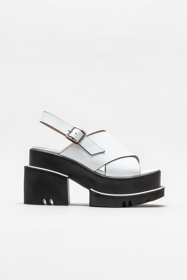Beyaz deri topuklu kadın sandalet - Elle Shoes