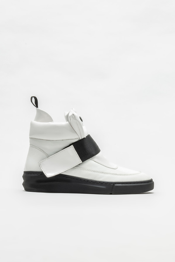 Beyaz kadın bot, günlük kullanım için - Elle Shoes
