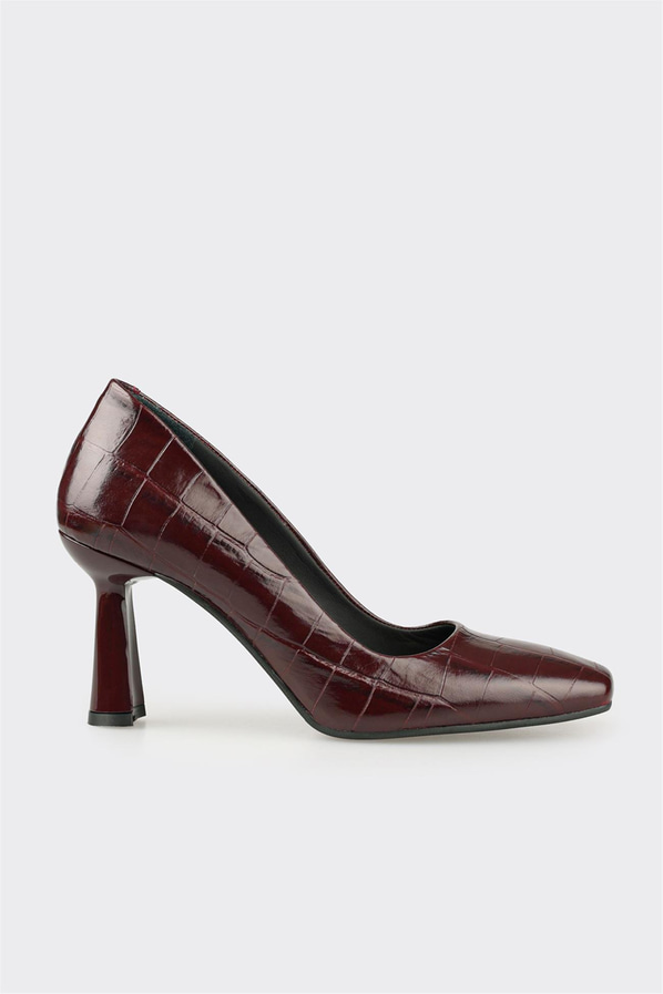 Bordo Deri Kadın Stiletto
