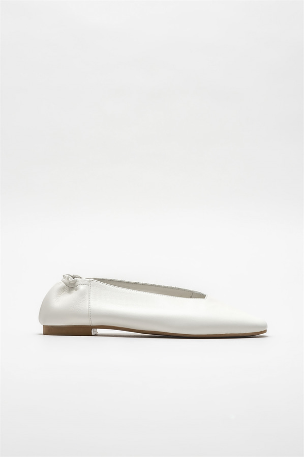 Ekru deri kadın babet - Elle Shoes
