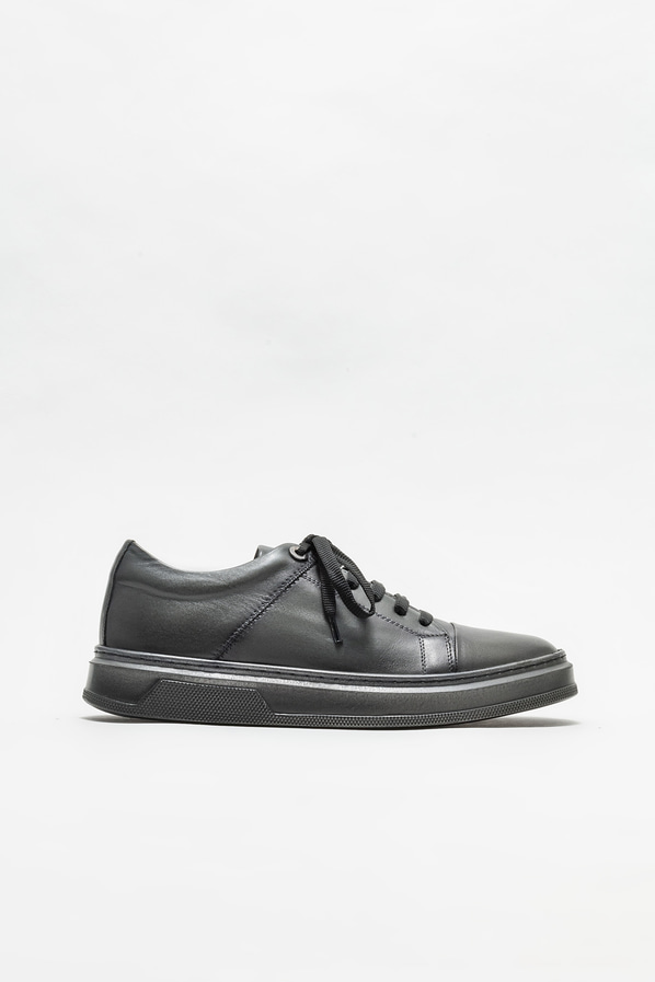 Gri deri erkek günlük ayakkabı, günlük kullanım için - Elle Shoes